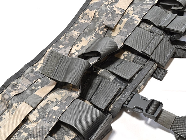 米軍実物 ACU TAP タクティカル アサルトパネル チェストリグ SPCS 米軍実物 ACU TAP タクティカル アサルトパネル チェストリグ SPCS