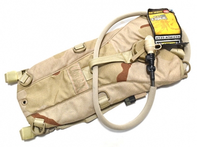 米軍放出品 Camelbak キャメルバック ハイドレーション 3Cデザート DCU 陸軍 空軍