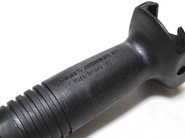 米軍実物KAC Knights Amamentナイツ レールカバーフォアグリップ 米軍実物 KAC Knights Amament ナイツ レールカバー レイルカバー