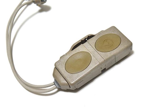 米軍実物 Insight Technology PEQ RMT-400-A8 米軍実物 Insight Technology PEQ RMT-400-A8 レール マウント